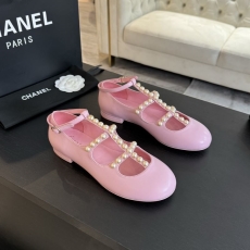 Chanel Low Shoes